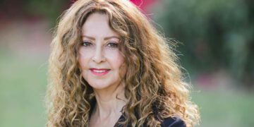 Castle Blossom Press: Bridging the Gap for Immigrant Children