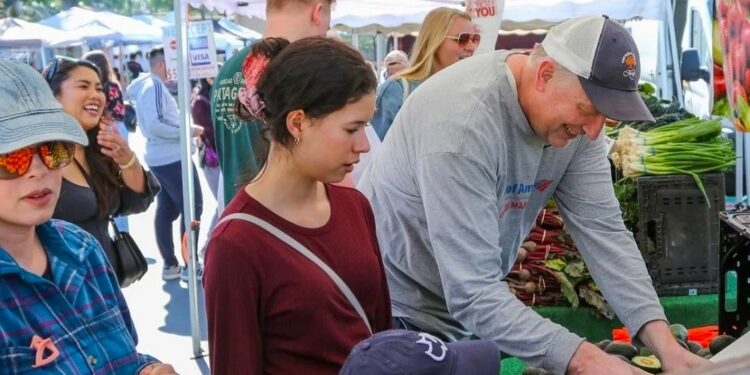 La Mirada Farmers Market Monthly Kick-Off