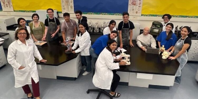 Outstanding PLTW BioMedical Science Teacher