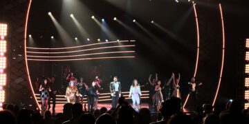 La Mirada Theatre celebrates Emilio and Gloria Estefan in “On Your Feet!”