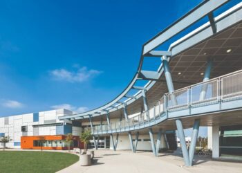 Cerritos College Bill Would Make College Enrollment Easier for Local Seniors