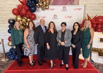 Gardenhill Elementary Teacher Julie Wright Named Los Angeles County Teacher of the Year